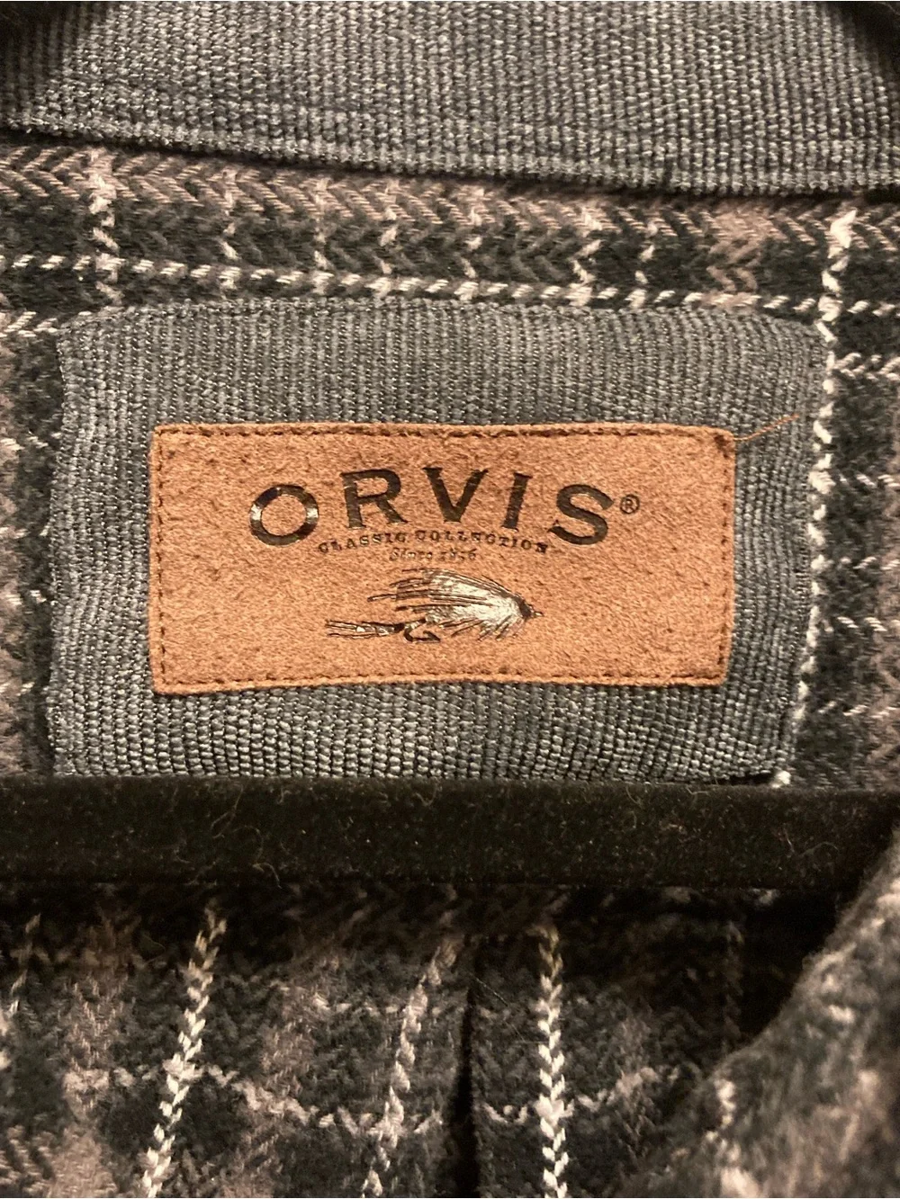 ORVIS Men's Heavyweight Long-Sleeve Flannel Shirt - Size Medium - Picture 3 of 11